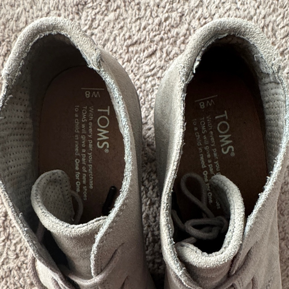 Toms Women's Lace-Up Boots in Tan Suede - Picture 4 of 8